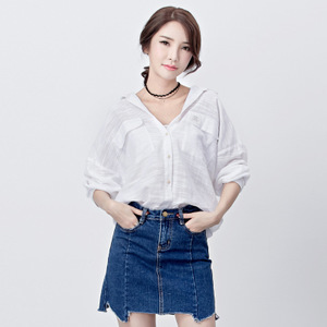 时尚女衬衫品牌全解析 从选购到批发，一站式指南